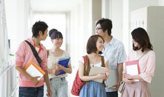 大一新生应该带什么东西上大学（大一新生入学需要带什么东西）