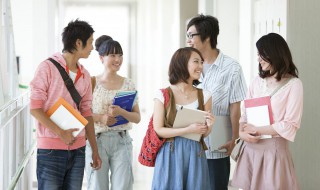 大一新生开学报到完整流程（大一下学期报到的流程）
