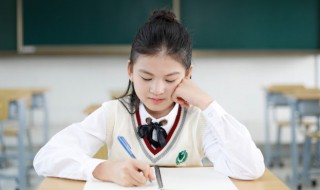深不可测的意思（深不可测的意思怎么解释）