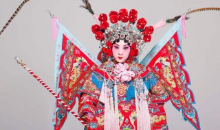 京剧的由来简介（京剧的由来简介英语版）