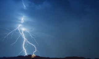 雷雨天安全防护小知识（雷雨天安全防护小知识图片）