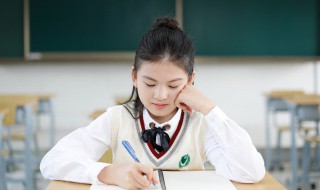 了加一笔有哪些字（了加一笔有哪些字一年级）