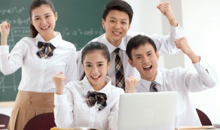 动怎么组词 洞怎么组词