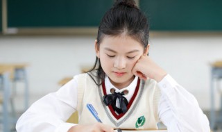 披的组词怎么组 披的组词怎么组的