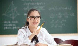 钢铁是怎么炼成的概括（钢铁是怎么炼成的概括一章100字）