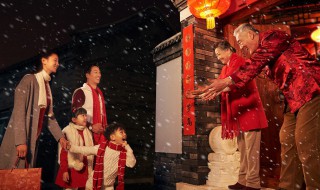 新年快乐用英语怎么说 我们说新年快乐用英语怎么说
