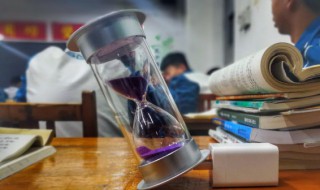 衷怎么读组词 衷怎么组词