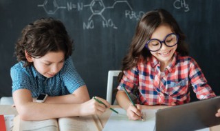 太空一日概括全文内容（太空一日概括全文内容）