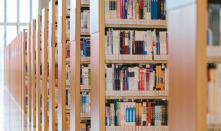 春字怎么组词（春字怎么组词?）