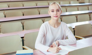 萤火虫的萤怎么组词（萤火虫的萤怎么组词组什么）