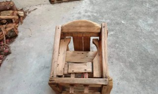 老古董比喻什么样的人 老古董比喻什么样的人物