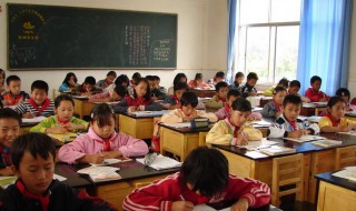 刺勒歌古诗的意思（读一下刺勒歌古诗的意思）