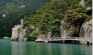 描写山的古诗名句（描写水的古诗名句）