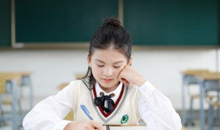 感恩父母演讲稿（感恩父母演讲稿600字）