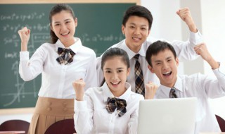 红楼梦的作者是哪个朝代的（红楼梦的作者是哪个朝代的相传后40回是）