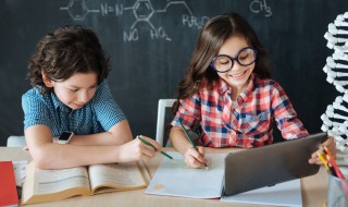 孩子初一成绩差怎么办（初一学生成绩差怎么办）