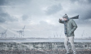 阵雨是什么意思（阵雨是什么意思啊）