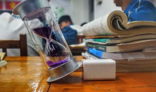 郎骑竹马来绕床弄青梅全诗(郎骑竹马来,绕床弄青梅全诗小说)