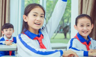 红高粱莫言小说简介（《红高粱》莫言）