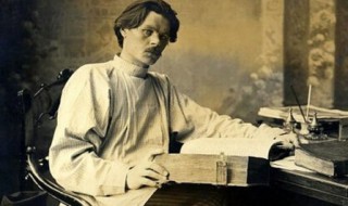 童年作者简介（童年作者简介100字）