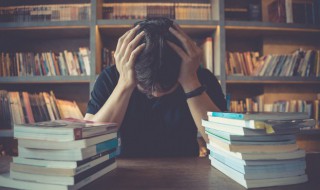 贺怎么读（絮怎么读）