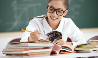 向天而唾意思 向天而歌什么意思