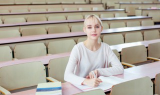 潜水的潜怎么组词 索组词