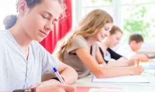 跌倒的跌怎么组词（跌倒的跌怎么组词儿?）