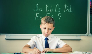 阯怎么读 陋怎么读