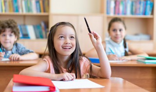 卓怎么组词（韩怎么组词）