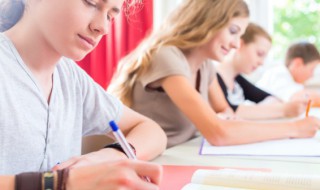 咆字组词 咆字组词语和拼音