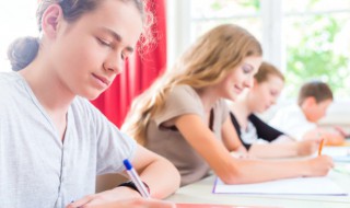 校园春色作文 美丽的校园作文400字