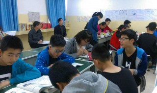 双木非林田下有心是什么意思 双木非林 田下有心的意思