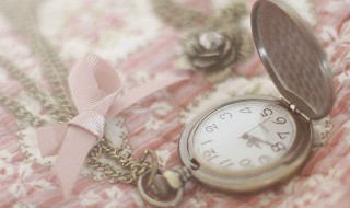 时光荏苒岁月如梭是什么意思啊（时光清浅处,一步一安然）