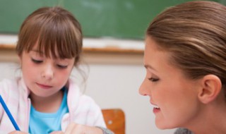 怎样做一个讨学生喜欢的老师 如何做一个让学生喜欢的老师?