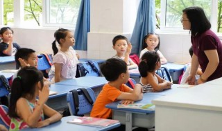 十一月四日风雨大作陆游（十一月四日风雨大作(其二）