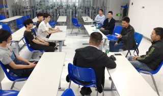 实习自我鉴定300字（实习自我鉴定100字）