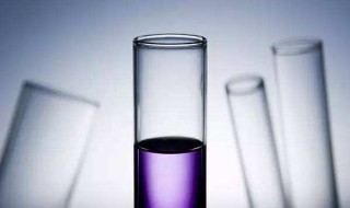 配制高锰酸钾溶液应注意什么（配制高锰酸钾溶液应注意什么,用）