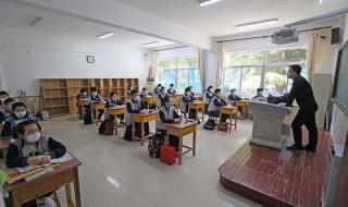 行军九日思长安故园翻译（行军九日思长安故园翻译及原文）