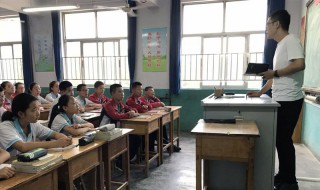 快乐的暑假作文300字三年级 快乐的暑假作文300字三年级暑假生活