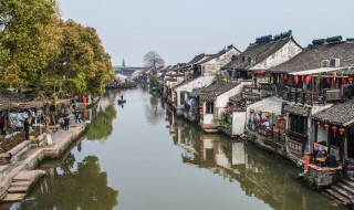 描写古镇意境的诗句（描写古镇意境的诗句成语）