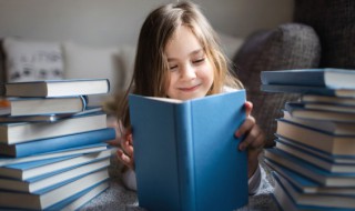 踟蹰是什么意思 搔首踟蹰是什么意思