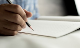 英语作文结尾万能句子 大学英语作文结尾万能句子