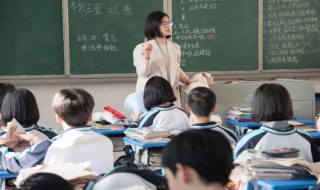 我国第一部词典是（我国第一部词典是什么,共分19篇）