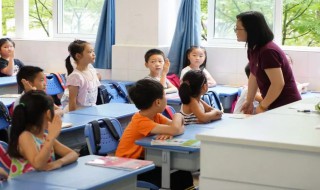滁州西涧古诗带拼音 滁州西涧古诗带拼音朗读视频
