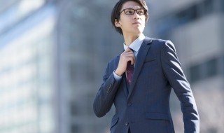 主持人证需要什么条件（主持人证需要什么条件才可以考）
