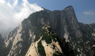 西岳指的是什么山 西岳指的是什么山脉