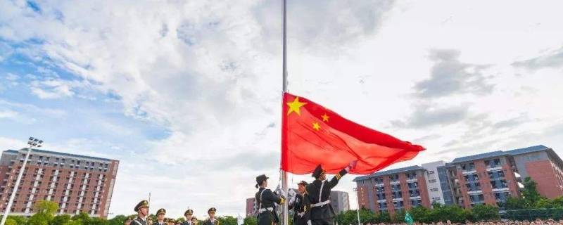 护旗手的职责是什么（护旗手是干啥的）
