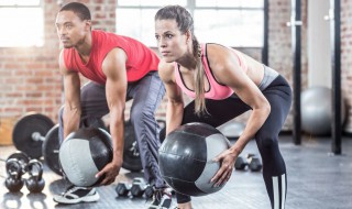 考健身教练证需要什么条件（考健身教练证需要什么条件才能考）