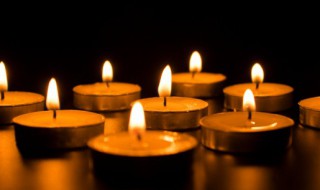 蜡烛在氧气中燃烧生成什么 蜡烛在氧气中燃烧生成什么气体